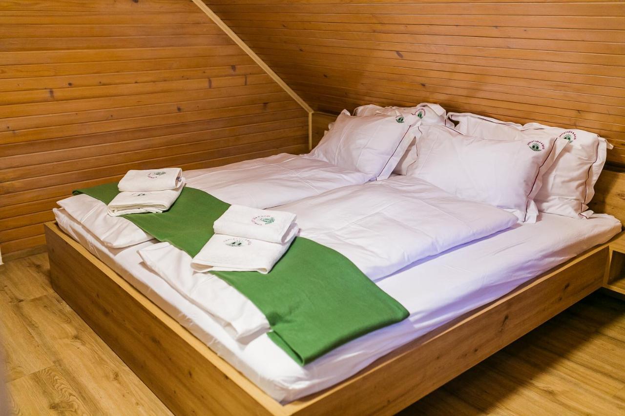 Chalet Liza & Rozi Zgornja Loznica ภายนอก รูปภาพ